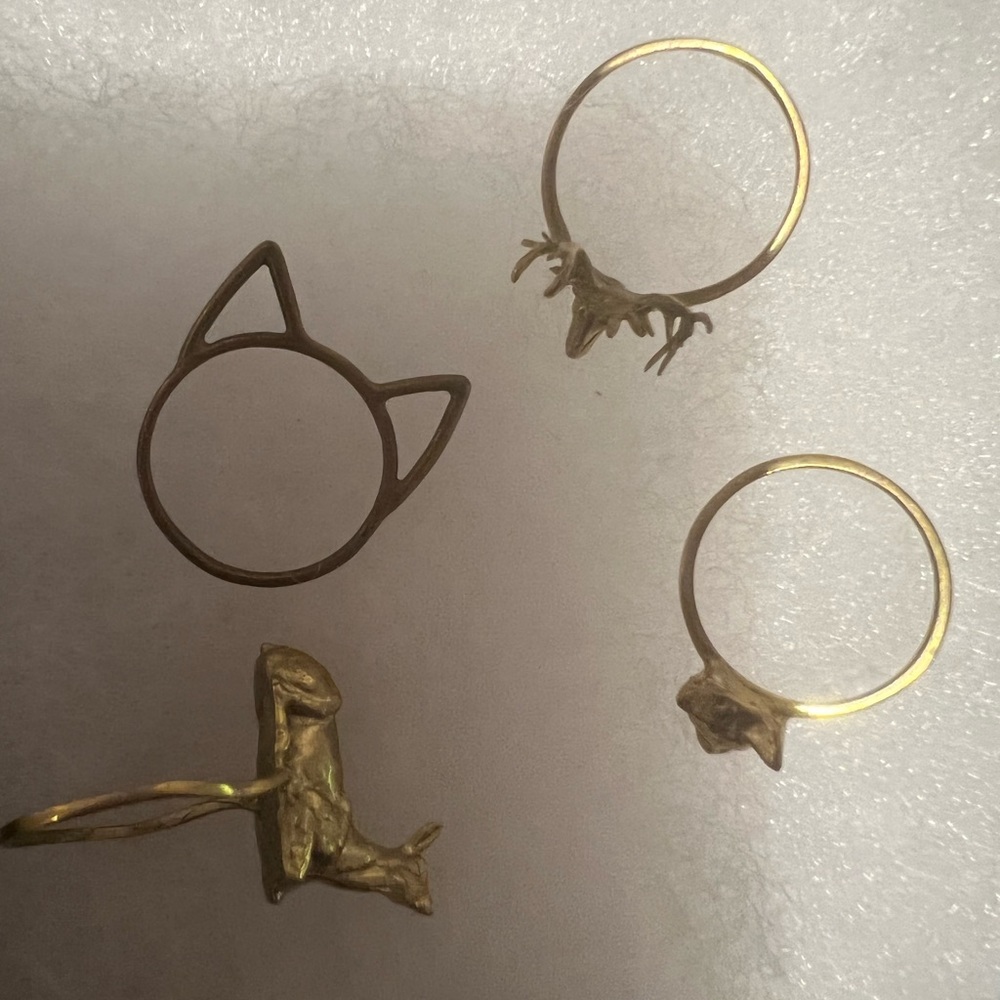 Bundle of Catbird and Vera Meat Rings 🪞